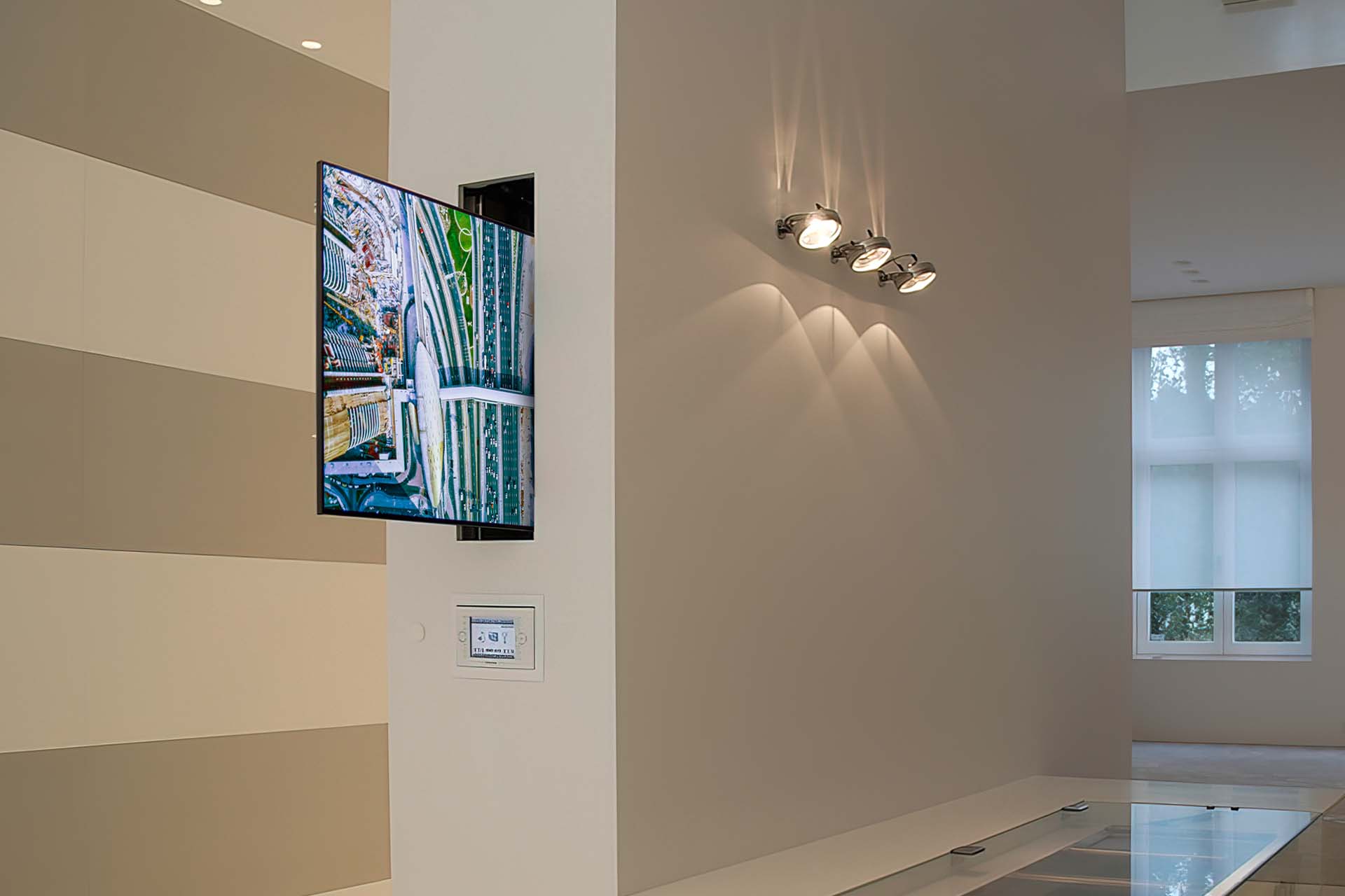 Futureautomation Specialised Lift